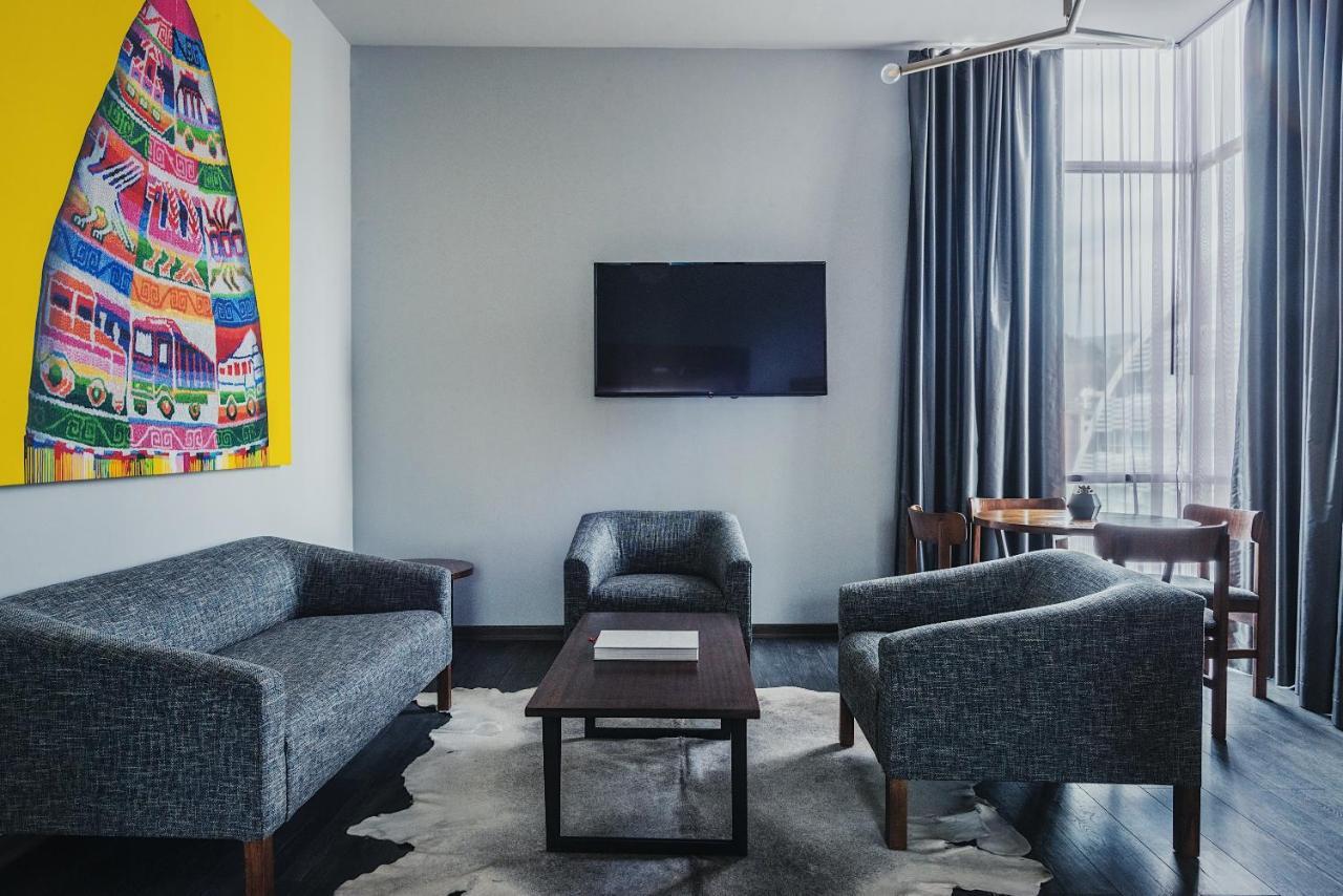Atix Hotel Ла Пас Екстериор снимка